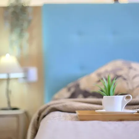 Luxory Dreamy Sunset, Seafront, Direct Access To The Promenade,wifi,pool,free Parking 洛斯克里斯蒂亚诺斯