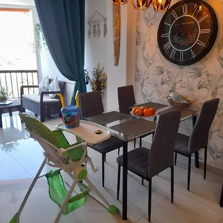 Luxory Dreamy Sunset, Seafront, Direct Access To The Promenade,wifi,pool,free Parking Appartement Los Cristianos (Tenerife)