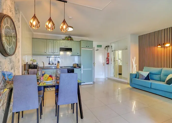 Luxory Dreamy Sunset, Seafront, Direct Access To The Promenade,wifi,pool,free Parking 公寓 洛斯克里斯蒂亚诺斯