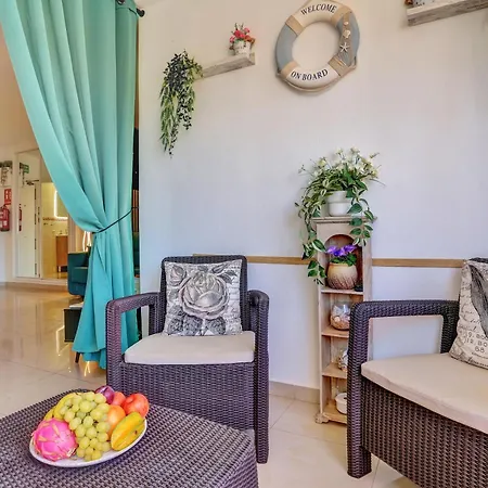 شقة Luxory Dreamy Sunset, Seafront, Direct Access To The Promenade,wifi,pool,free Parking *