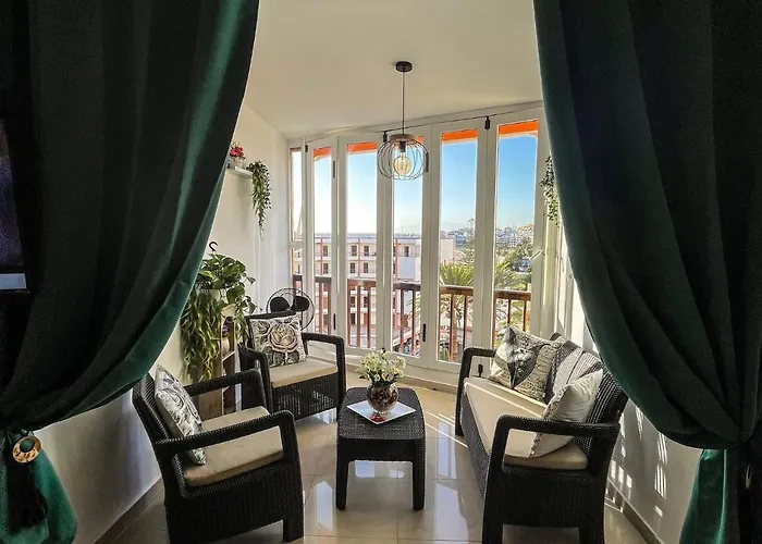 Luxory Dreamy Sunset, Seafront, Direct Access To The Promenade,wifi,pool,free Parking